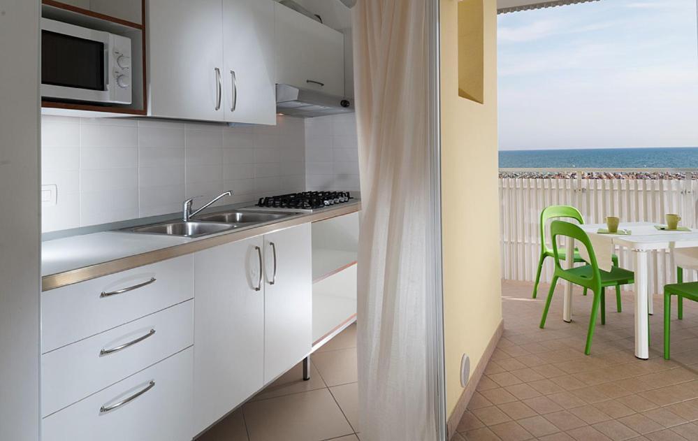 Appartamenti Aurora Bibione Zimmer foto